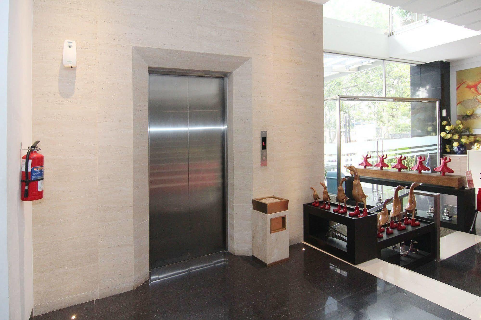 Zen Premium Near Rumah Mode Bandung Exterior photo