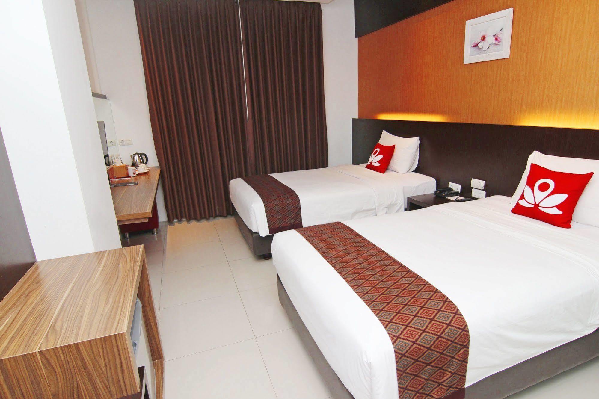 Zen Premium Near Rumah Mode Bandung Exterior photo